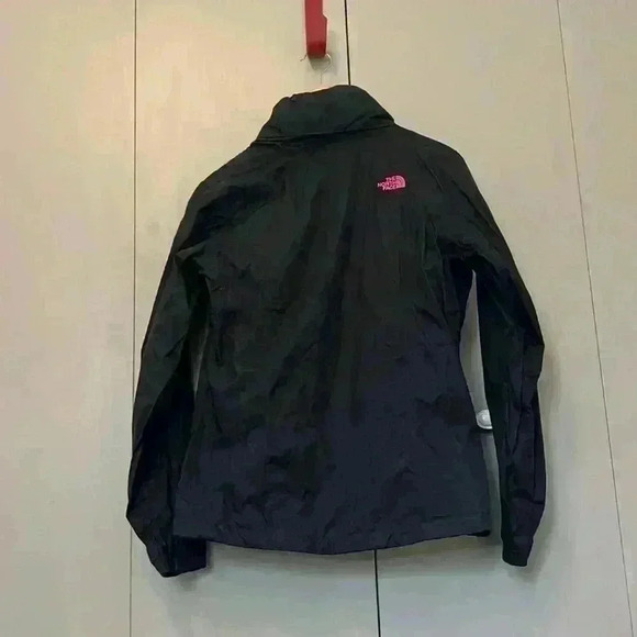 North Face Rain Jacket  Breast Cancer Edition - Picture 3 of 3